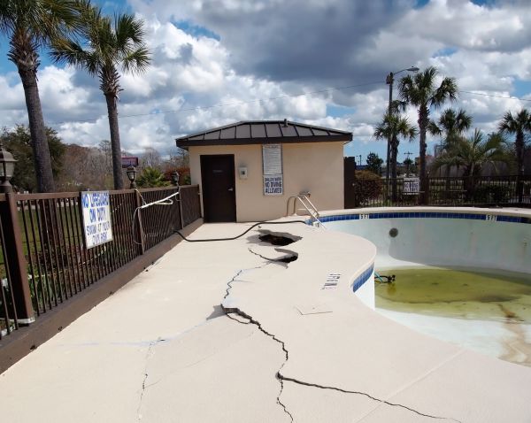 Cracked Patio Repair in Denham Springs